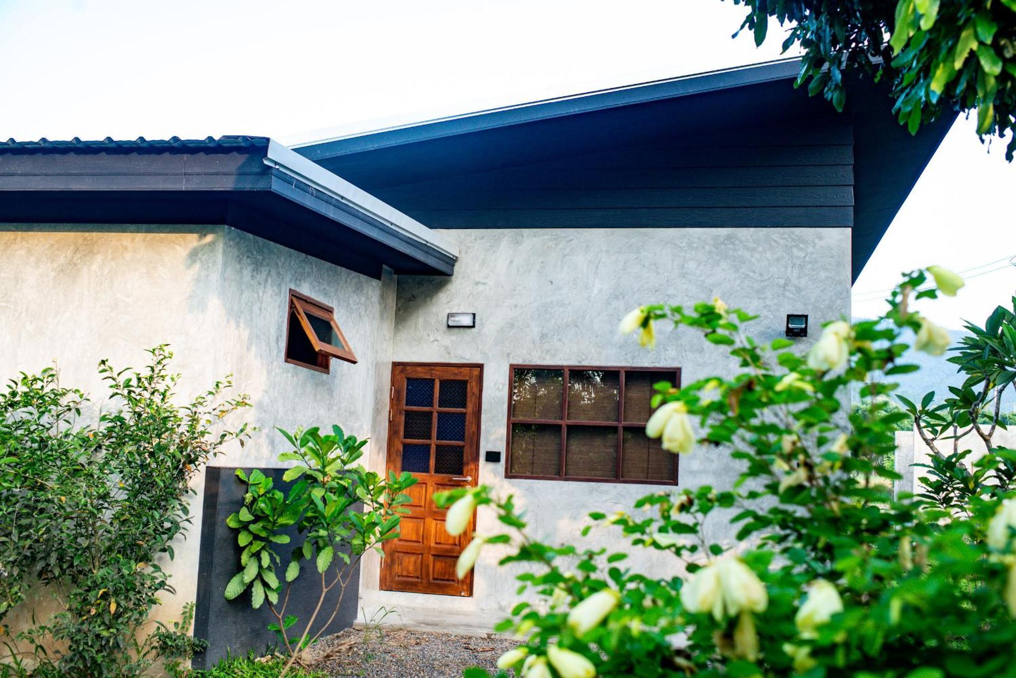 Suan Sook Homestay Chom Thong Exteriör bild